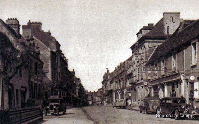 14 Saint Pierre sur Dives Rue de la Falaise.jpg